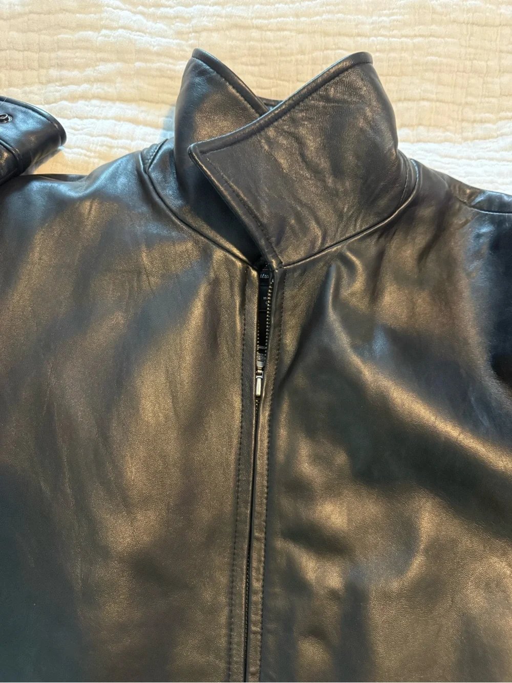 Jos. A. Bank Men's Black Leather Zip-Front Bomber Jacket NWOT 1335
